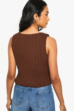 Gilet plissé à boutons sur le devant