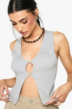 boohoo Gilet tricoté à devant torsadé<Femme Pulls Et Gilets|Toutes Les Mailles