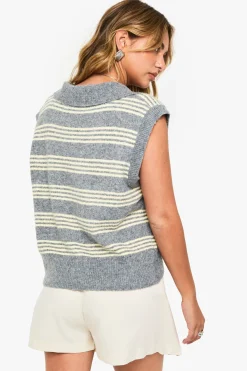 boohoo Gilet tricoté à fines rayures avec col et encolure en V<Femme Pulls Et Gilets|Toutes Les Mailles