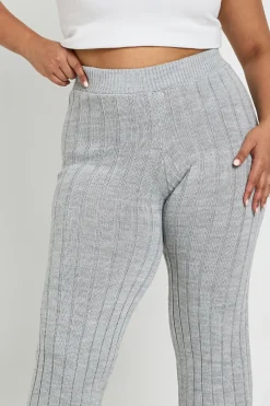 boohoo Grande taille - Pantalon droit en maille<Femme Pulls Et Gilets|Toutes Les Mailles