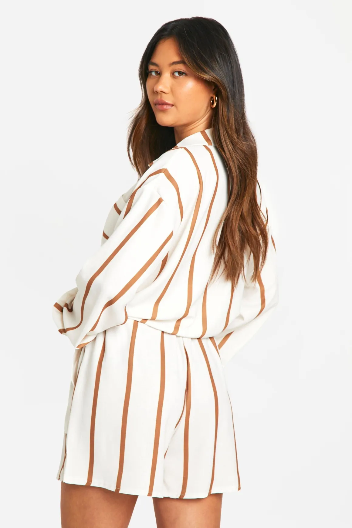 Hammered Stone Stripe Relaxed Fit Shorts