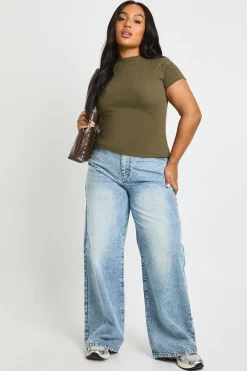 boohoo Haut Ajusté Côtelé À Manches Courtes Grande Taille<Femme Basiques|Tops