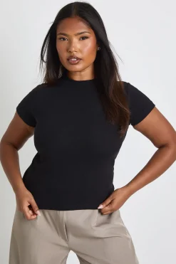 boohoo Haut Ajusté Côtelé À Manches Courtes Basique Grande Taille<Femme Basiques|Tops