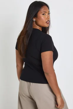 boohoo Haut Ajusté Côtelé À Manches Courtes Basique Grande Taille<Femme Basiques|Tops