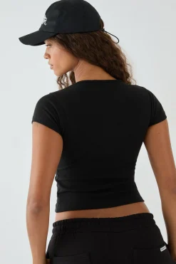 DSGN Studio Haut Ajusté à Côtes avec Broderie Script Carrée et Fermeture Boutonnée<Femme Dsgn Studio|Tops