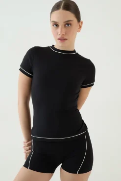 DSGN Studio Haut Ajusté À Détails De Passepoil<Femme Vêtements De Sport|Dsgn Studio