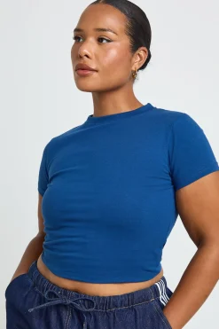 boohoo Haut Ajusté Longline À Manches Courtes Plus Basic<Femme Basiques|Tops