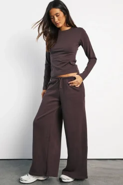 boohoo Haut Ajusté À Manches Longues Coupe Longue Basique<Femme Basiques|Tops