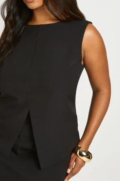 boohoo Haut Ajusté À Ourlet En V Grande Taille<Femme Tops