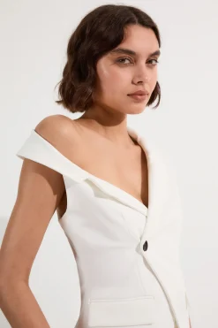 KarenMillen Haut ajusté épuré à col asymétrique et ceinture<Femme Tailleurs|Blazers