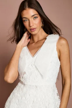 Haut Asymétrique En Dentelle Organza Avec Nœud
