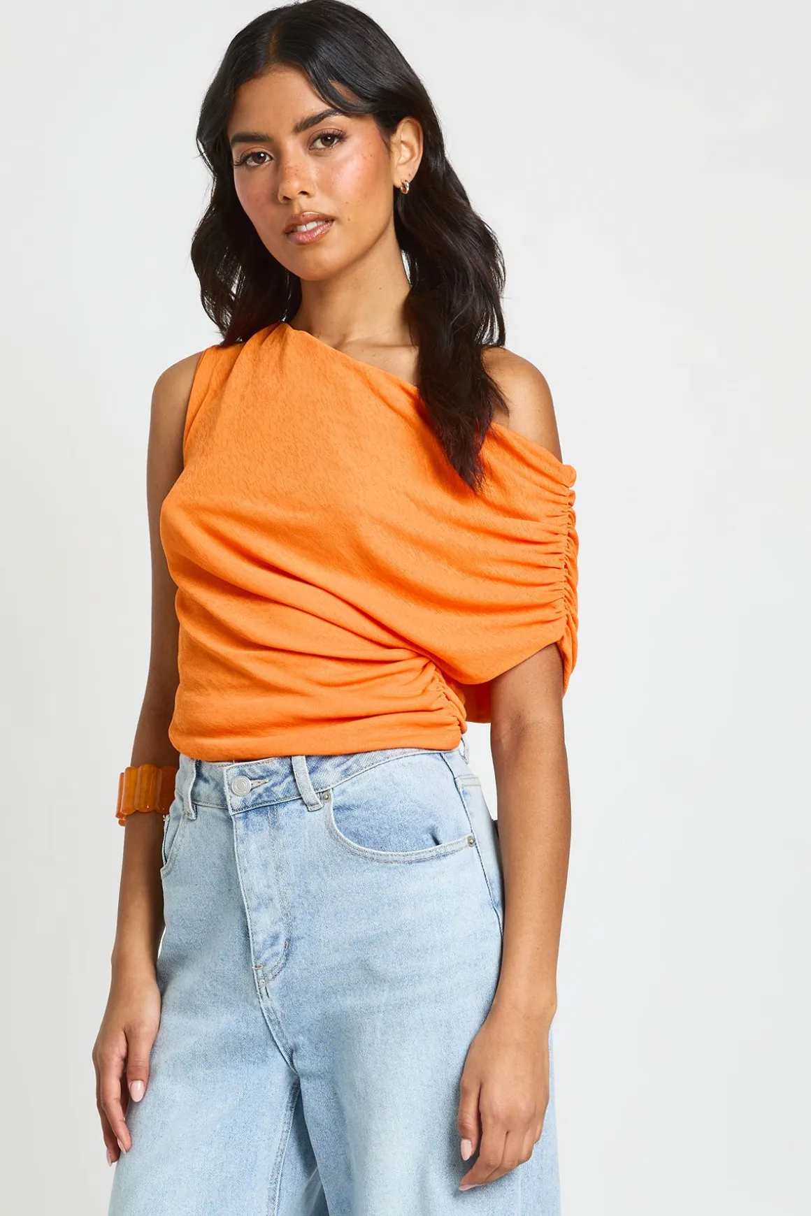 Haut Asymétrique En Mesh Transparent À Épaule Dénudée