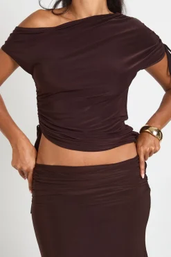 Haut Asymétrique Froncé En Tissu Soyeux