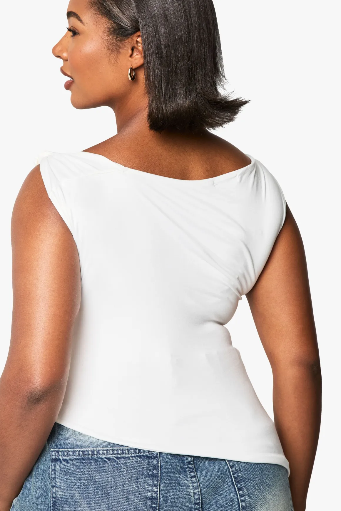 Haut asymétrique à épaule nouée