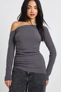 Haut Asymétrique Ultra Doux à Épaules Dénudées