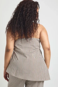 boohoo Haut Bandeau Asymétrique Rayé Flottant Grande Taille<Femme Tops