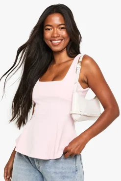 boohoo Haut bandeau à encolure dégagée et à volant<Femme Tops