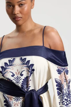KarenMillen Haut Bardot Grande Taille Imprimé Foulard Avec Ceinture En Tissu Tissé<Femme Tops