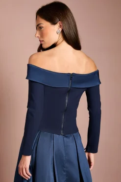 Haut Bardot À Manches Longues Avec Finitions En Satin