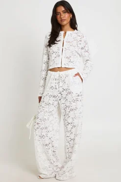 Haut Boxy Boutonné En Dentelle