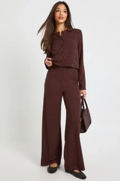 boohoo Haut boxy en côtes pailletées avec bouton doré<Femme Looks Chocolat|Tops