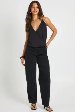 boohoo Haut Cache-cœur Plongeant Mat En Tissu Fluide Avec Bretelles Invisibles<Femme Tops