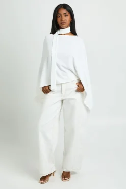 Haut Cape Avec Détail Foulard