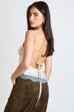 Haut Caraco En Satin À Dos Noué Avec Dentelle Contrastante