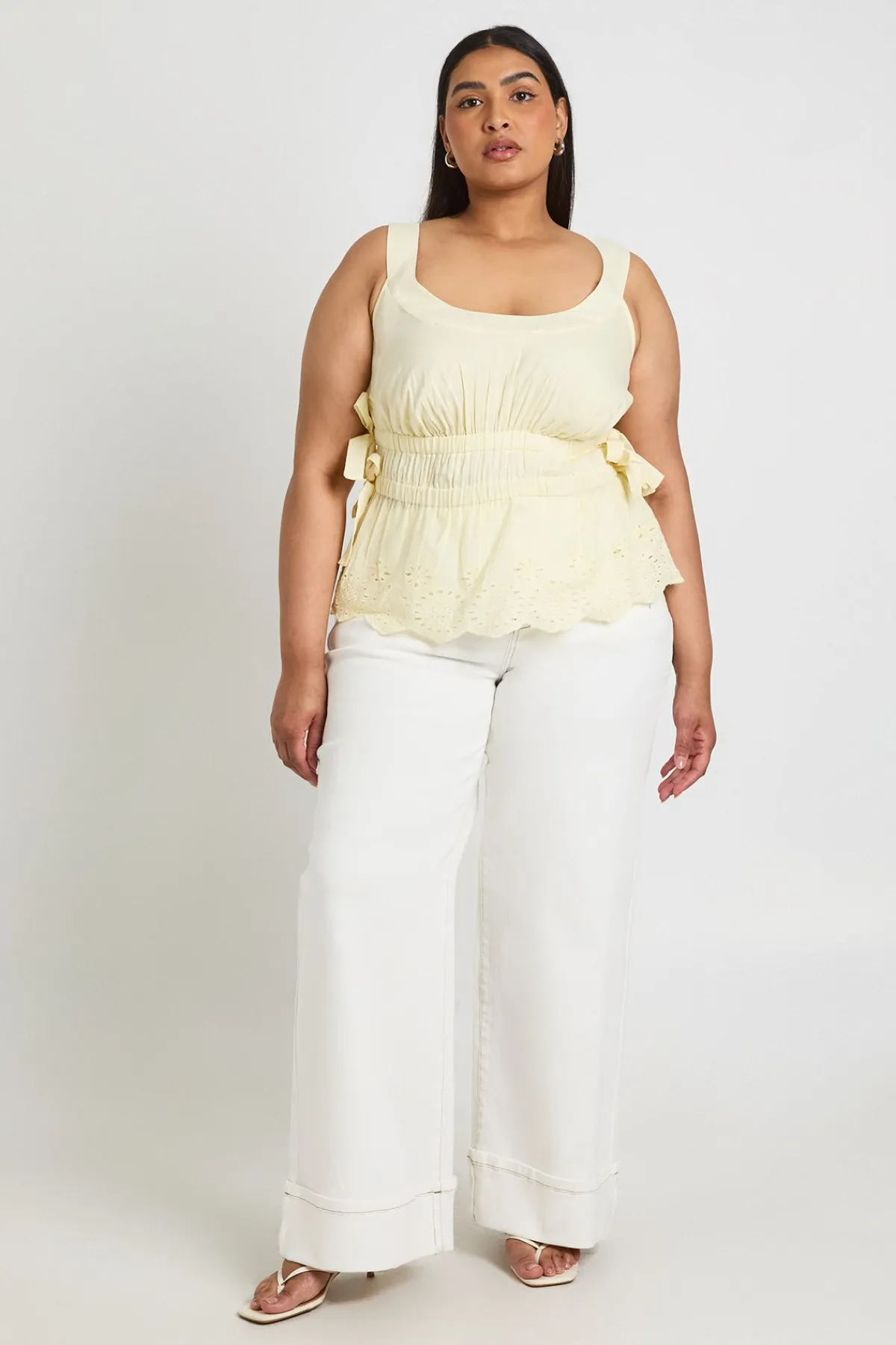 boohoo Haut Caraco Grande Taille À Détails Découpés, Nœuds Et Fronces<Femme Tops