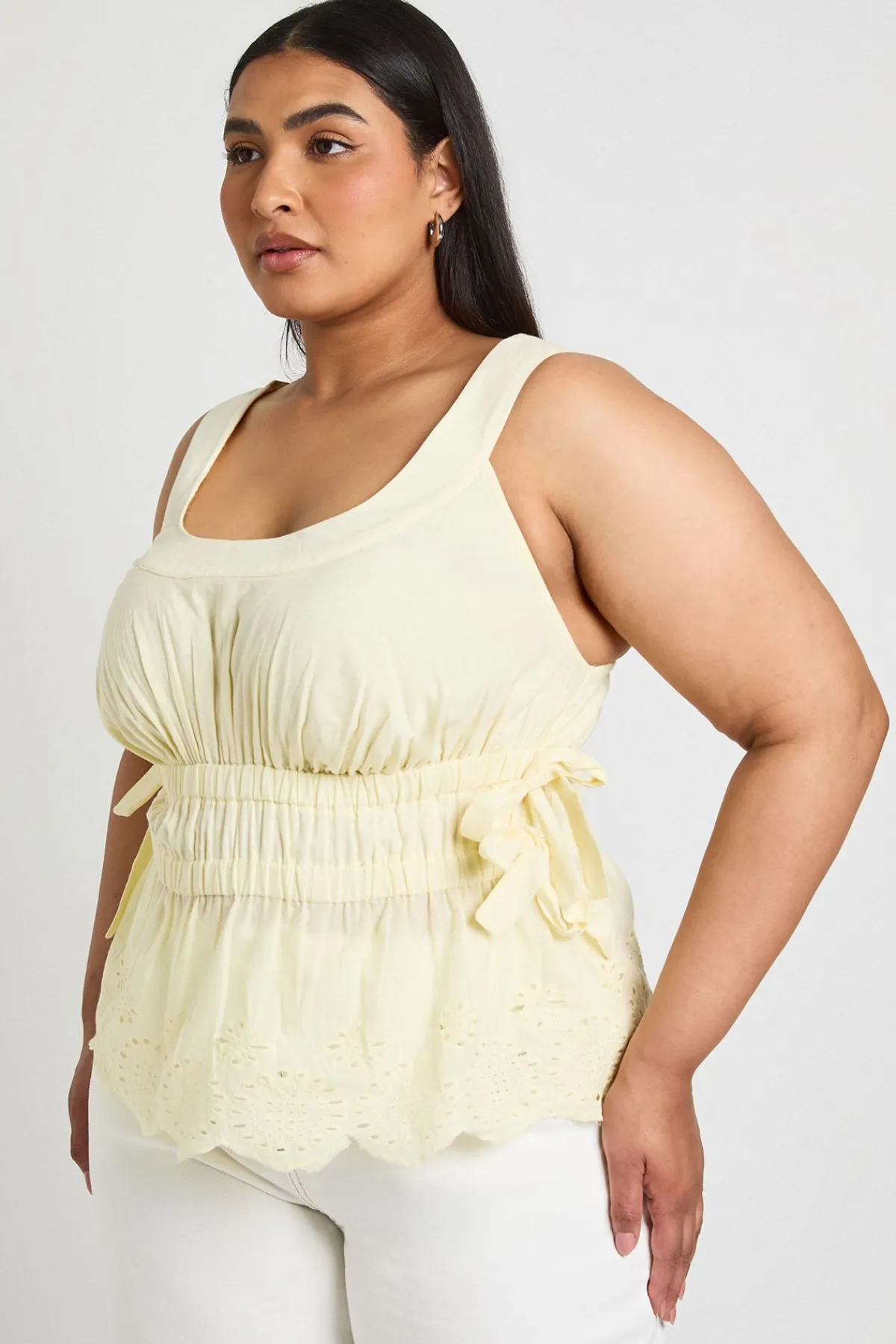 boohoo Haut Caraco Grande Taille À Détails Découpés, Nœuds Et Fronces<Femme Tops