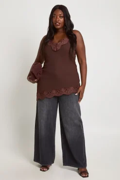 Haut Caraco Grande Taille En Mousseline Asymétrique Avec Bordure En Dentelle