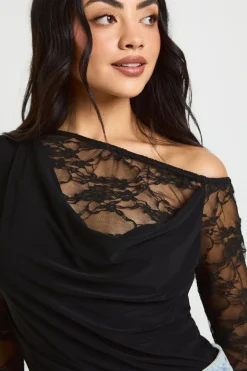 Haut Col Bénitier Avec Sous-couche En Dentelle
