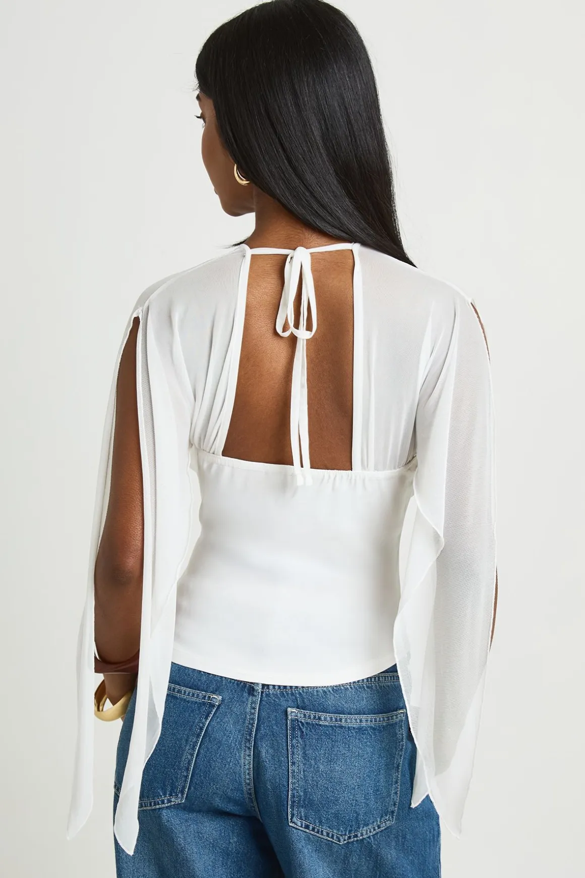 Haut Corset À Agrafes Avec Manches Ange En Mesh