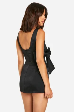 boohoo Haut Corset avec Détail de Nœud<Femme Tops