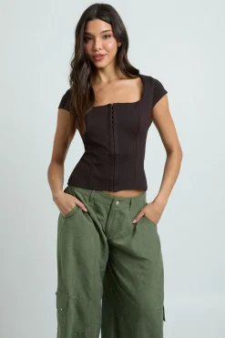 boohoo Haut Corset Premium À Agrafes Et Œillets Avec Découpe Sculptante<Femme Looks Chocolat|Tops