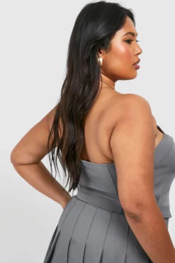 boohoo Haut corset sur mesure pour grandes tailles avec détails de boutons<Femme Tops