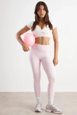 DSGN Studio Haut Court Ultra Sculpt À Torsade Frontale Et Dos Ouvert<Femme Vêtements De Sport|Dsgn Studio