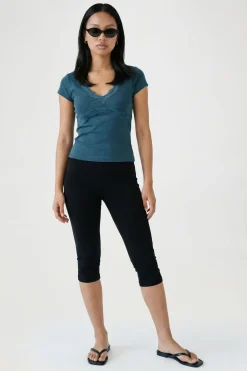 boohoo Haut Côtelé À Manches Courtes Avec Finitions En Dentelle<Femme Satin Et Dentelle|Tops