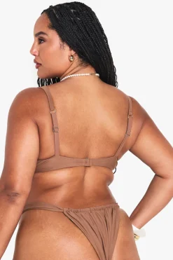 Haut de bikini à armatures avec garniture en coquillage Plus