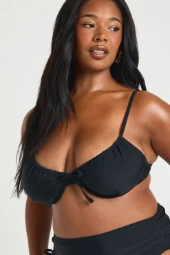 boohoo Haut De Bikini À Armatures Essentials Grande Taille<Femme Maillots De Bain|Tenues De Plage
