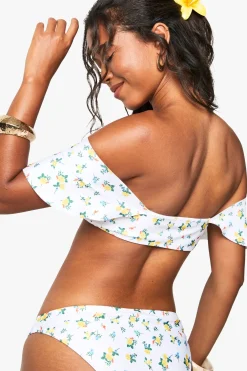 boohoo Haut de bikini Bardot à volants fleuris<Femme Maillots De Bain|Tenues De Plage