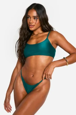 Haut de bikini court