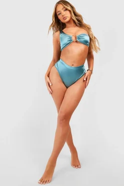 Haut de bikini en satin à une épaule avec anneau O