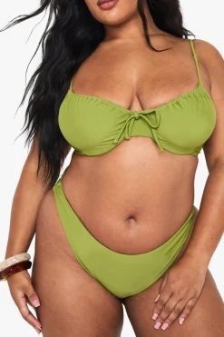 boohoo Haut de bikini froncé à armatures pour grandes tailles<Femme Maillots De Bain|Tenues De Plage