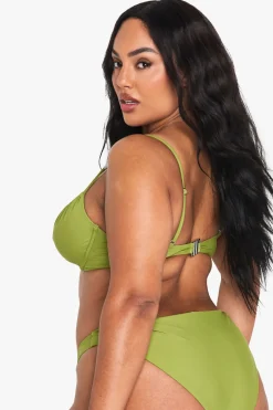 boohoo Haut de bikini froncé à armatures pour grandes tailles<Femme Maillots De Bain|Tenues De Plage