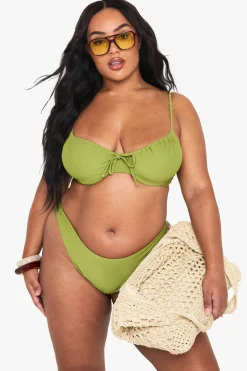 boohoo Haut de bikini froncé à armatures pour grandes tailles<Femme Maillots De Bain|Tenues De Plage