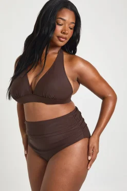 boohoo Haut De Bikini Grande Taille Décolleté Plongeant À Col Licou Plus Essentials<Femme Looks Chocolat|Tenues De Plage