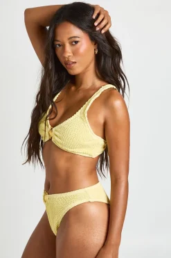 Haut De Bikini Plongeant Froissé Avec Garniture Coquillage