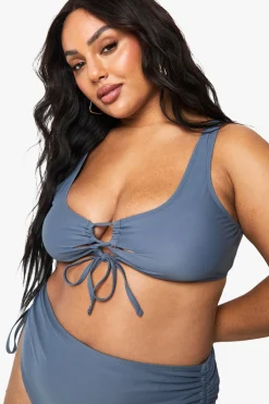 boohoo Haut de bikini rembourré à lacets pour grandes tailles<Femme Tenues De Plage|Satin Et Dentelle