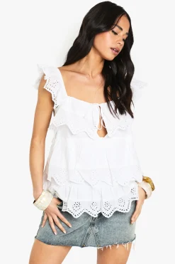 boohoo Haut de camisole superposé avec broderie et garniture<Femme Tops